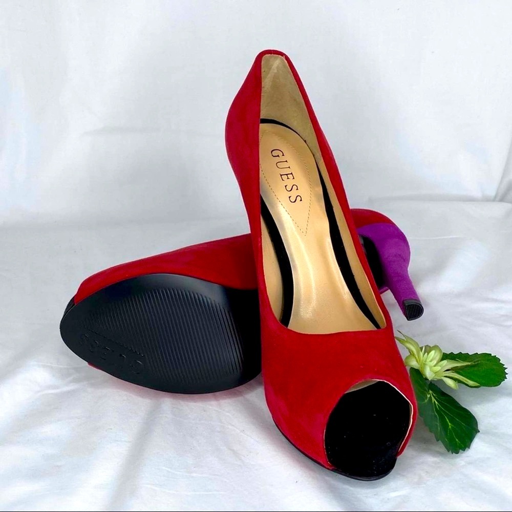 GUESS  CLASSY SUEDE OPEN TOE RED /PURPLE SUEDE 4” HEELS PEEP TOE 7.5 - Picture 6 of 6